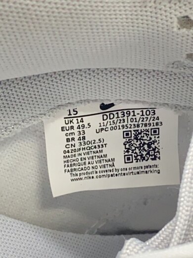 商品画像：DUNK LOW_ダンク ロー/--/GRY 5