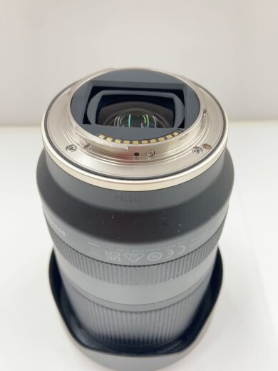 商品画像：レンズ 28-200mm F/2.8-5.6 Di III RXD (Model A071)// 3