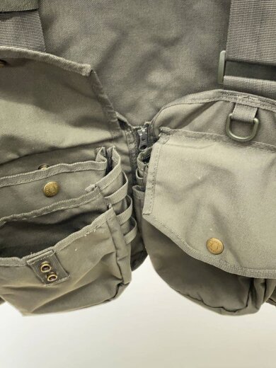 商品画像：ﾄﾗｳﾄｸﾗｼｯｸﾍﾞｽﾄ little presents/ウェアー/Fishベスト/KHK/トラウトクラシックベスト 5