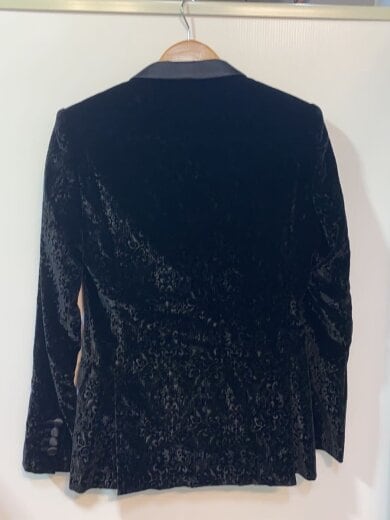 商品画像：エンボスベルベット/ディレクターズラインテーラードジャケット/44/レーヨン/BLK/0211080003 2