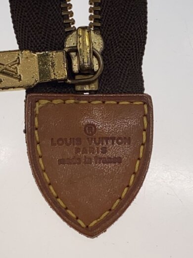 画像：LOUIS VUITTONポッシュ・トワレット19_モノグラム・キャンバス_BRW/PVC/BRW5