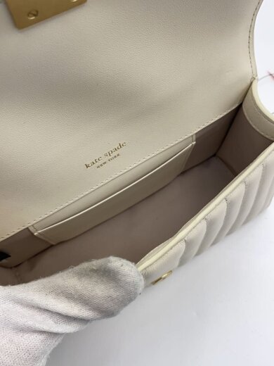 商品画像：デコ キルテッド ミニ フラップ チェーン クロスボディ/2way/ショルダーバッグ/レザー/WHT 7