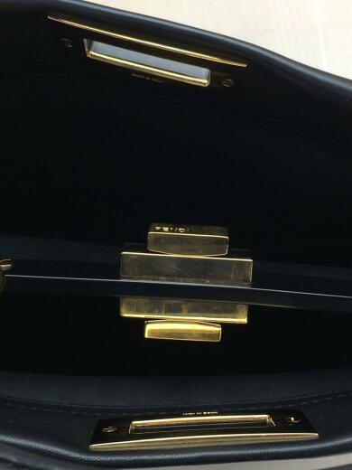 画像：FENDIハンドバッグ/ピーカブー/ターンロック/2WAY/レザー/BLK/セカスト5