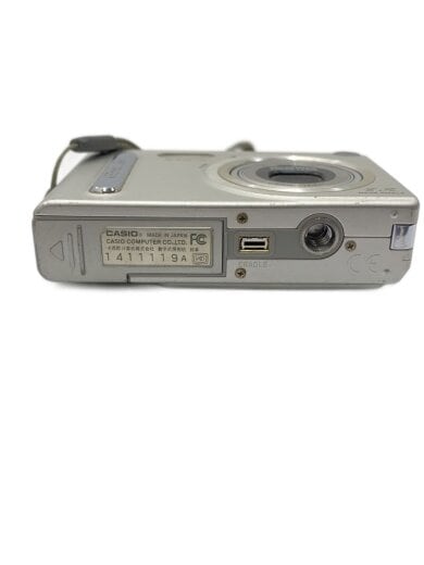 商品画像：デジタルカメラ EXILIM ZOOM EX-Z3// 4