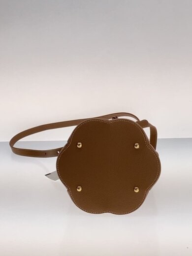 商品画像：エディションキャメルテクスチャード/カヌレバッグ/レザー/BRW 4