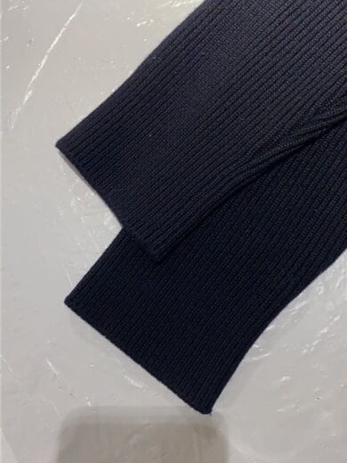 商品画像：23AW/CARDIGAN TRICOT/ダウンジャケット/M/ポリエステル/NVY/袖汚れ有 6