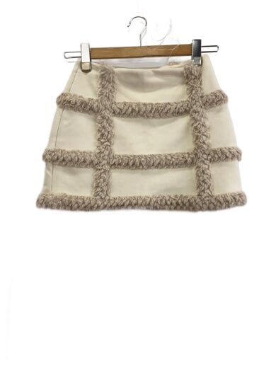 商品画像：フェイクムートンミニスカート/S/ポリエステル/WHT/112342020 1
