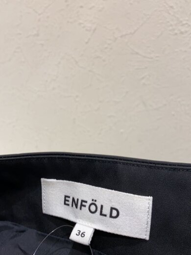 商品画像：RANDOM VOLUME SKIRT/36/ポリエステル/BLK/無地/300DA931-2850 4