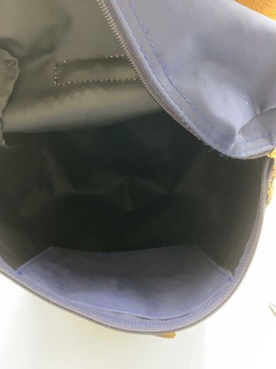 画像：LONGCHAMPリュック/PVC/NVY/無地/16990895566