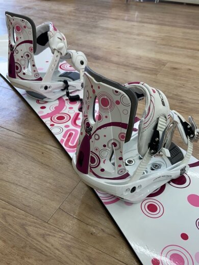 商品画像：スノーボード板/145cm/シーエスビー/CSB/白/ホワイト/ピンク/バインディング付 4