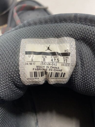 商品画像：AIR JORDAN 1 MID/エアジョーダンミッド/ブラック/554724-045/27cm/BLK 6