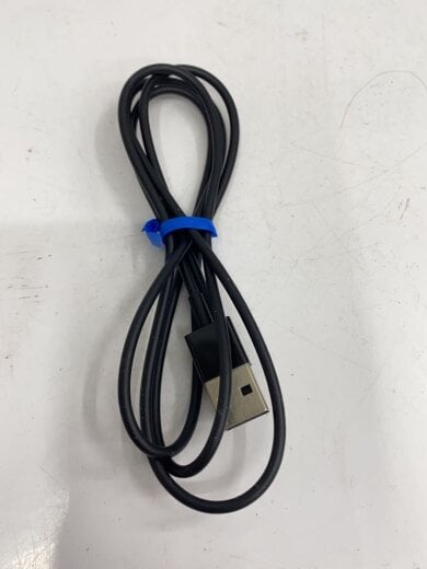 商品画像：パソコン周辺機器/MMMQ3J/A 8