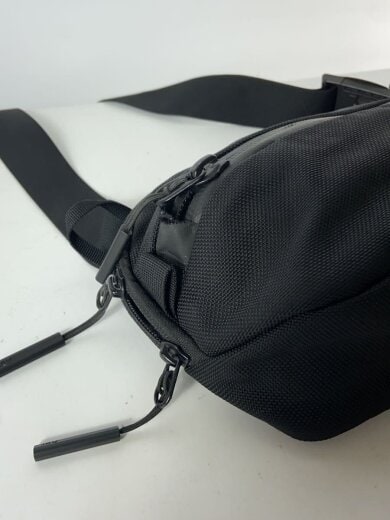 商品画像：Day Sling/ショルダーバッグ/BLK/無地 5