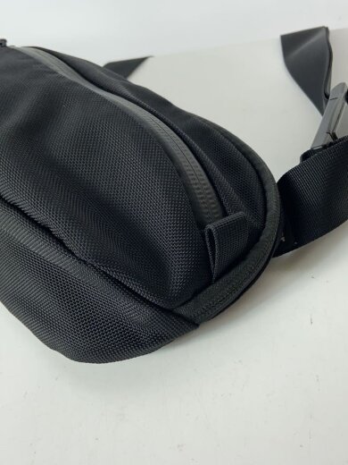 商品画像：Day Sling/ショルダーバッグ/BLK/無地 6