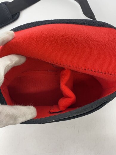 商品画像：デジタル一眼カメラ EOS M100 EF-M15-45 IS STM レンズキット [ブラック] 7