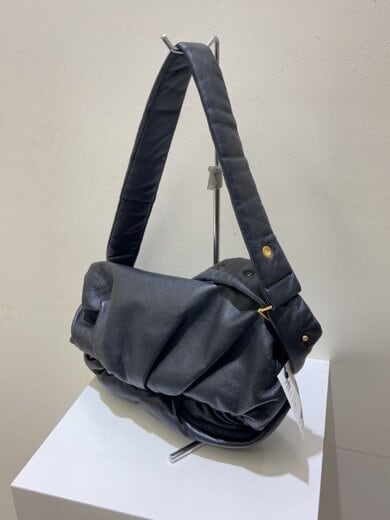 商品画像：ザボディ/ショルダーバッグ/レザー/BLK/無地/B08827293I 2