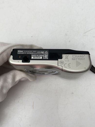 商品画像：デジタルカメラ COOLPIX A10 [シルバー] 4