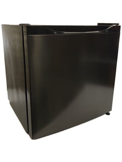 画像：maxzen冷凍庫 JR031ML011