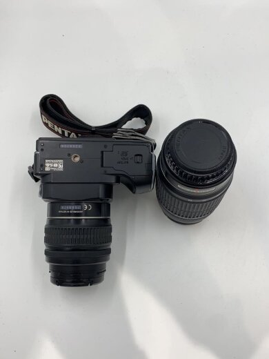 商品画像：デジタル一眼カメラ PENTAX K-S1 300Wズームキット [ブラック] 4