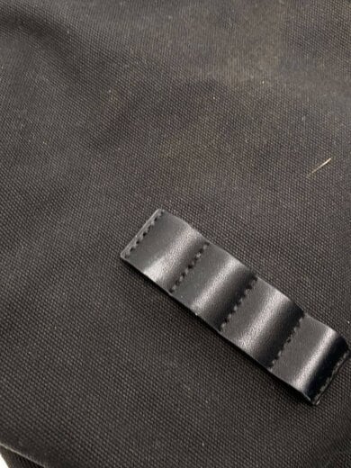 商品画像：リュック/--/BLK/下部ダメージ有// 9