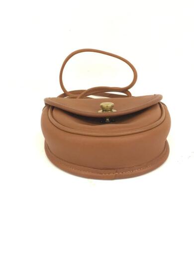 画像：COACHクラブタン/ショルダーポーチ/レザー/CML4