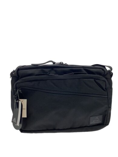 商品画像：UTILITY SHOULDER L/ナイロン/BLK/無地/148182 0440// 1
