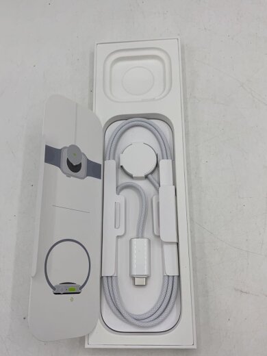 商品画像：Apple Watch SE 3 GPSモデル 44mm MEHQ4J/A ミッドナイト/-- 6