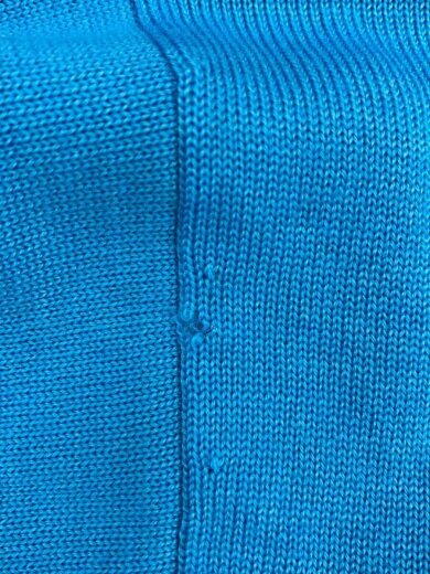 商品画像：右脇付近小穴有/CURVE-HEM PULLOVER/38/ウール/BLU/300GA270-2310 6