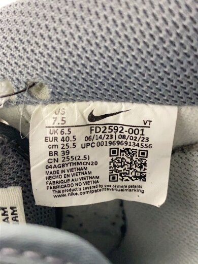 商品画像：AIR FORCE 1 07 LV8_エア フォース 1 07 LV8/25.5cm/FD2592-001 5