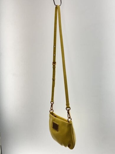 商品画像：Classic Q Percy/ショルダーバッグ/レザー/YLW/M0001409C 81736 2