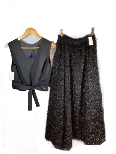 商品画像：UND FLUFFY SET DRESS/M/ポリエステル/BLK/0224205730790 1