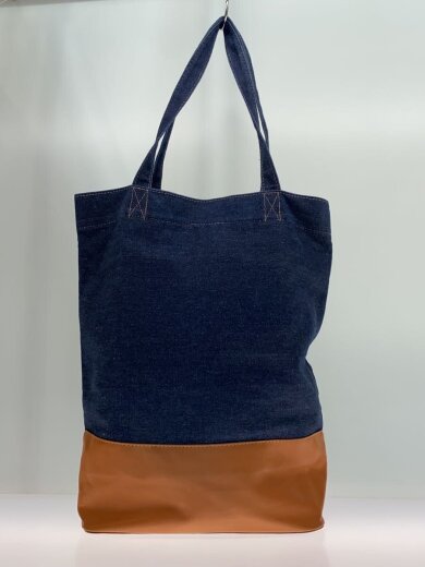 画像：A.P.C.トートバッグ/--/IDG//3