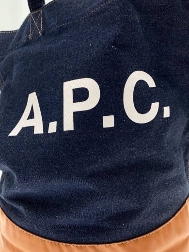 画像：A.P.C.トートバッグ/--/IDG//5