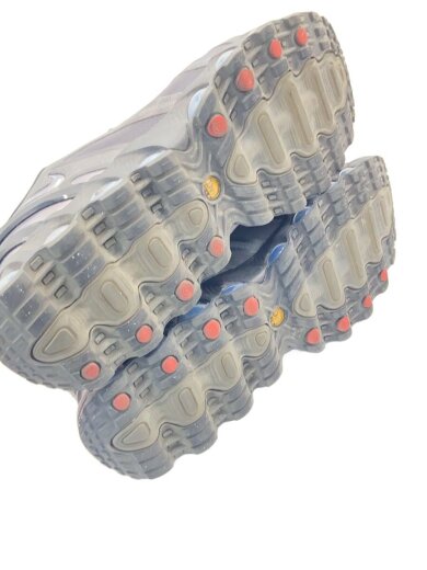 商品画像：ローカットスニーカー_HF5509-002/24cm/BLK 4