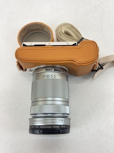 商品画像：デジタル一眼カメラ OLYMPUS PEN E-PL8 ボディ [ホワイト] 4