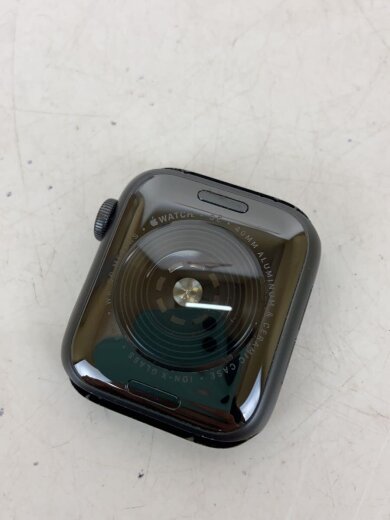 商品画像：Apple Watch SE GPSモデル 40mm MYDP2J/A [ブラック]// 3