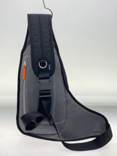 商品画像：COCOON DSL SLING BAG/ショルダーバッグ/--/ブラック/無地 3