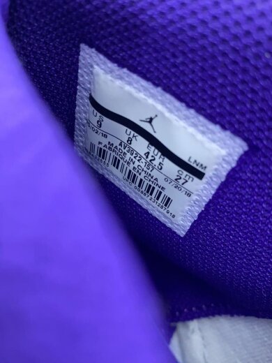 商品画像：AIR JORDAN LEGACY 312 LAKERS/27cm/WHT 5
