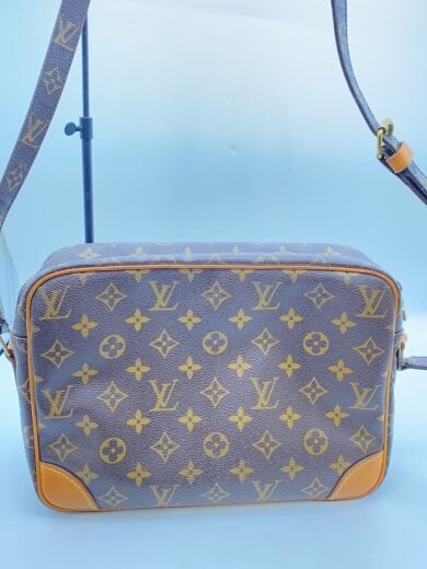 商品画像：ナイル_モノグラム・キャンバス/PVC/BRW 3