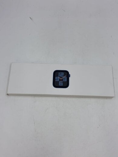 商品画像：Apple Watch SE 第2世代 GPSモデル 40mm MXE93J/A ミッドナイト 4