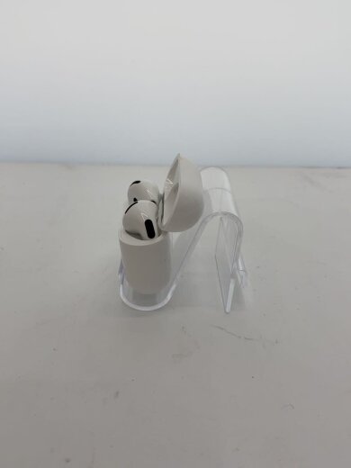 商品画像：イヤホン AirPods 4 MXP63J/A 3