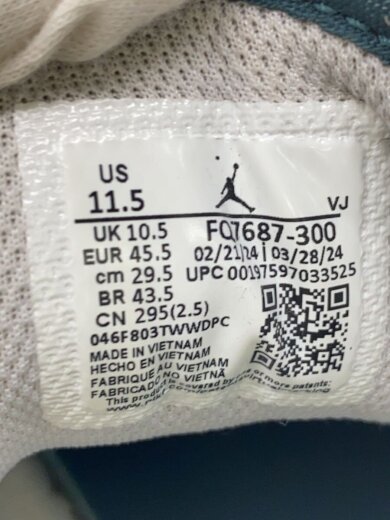 商品画像：ローカットスニーカー_FQ7687-300/29.5cm/GRN 5