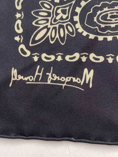 画像：MARGARET HOWELLスカーフ/シルク/BLK/総柄/レディース/578-82780012