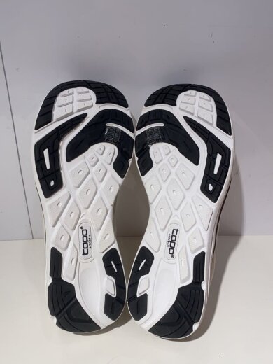商品画像：Topo Athletic/VIBE/ローカットスニーカー/US9/WHT 4