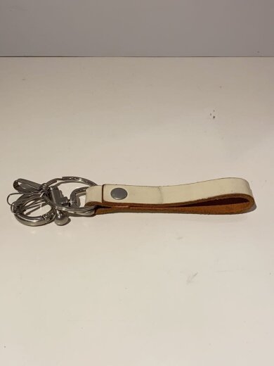 商品画像：キーホルダー/レザー/BEG/メンズ 2