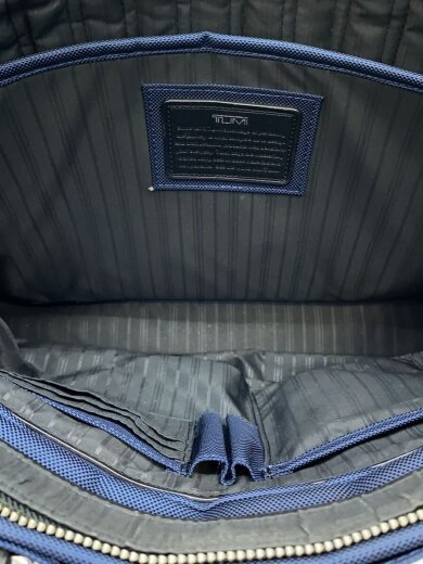 画像：TUMIトートバッグ/--/NVY/無地/68416NYDE6