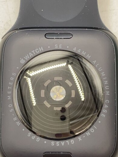 商品画像：Apple Watch SE 第2世代 GPSモデル 44mm MXEK3J/A ミッドナイト/デジタル/ 3