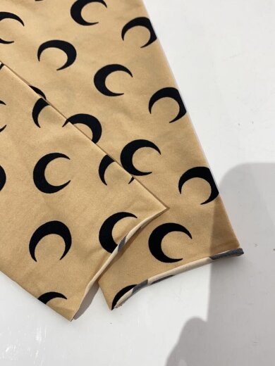 商品画像：Moon Printed Jersey Crewneck Top/S/ナイロン/BEG/総柄 5