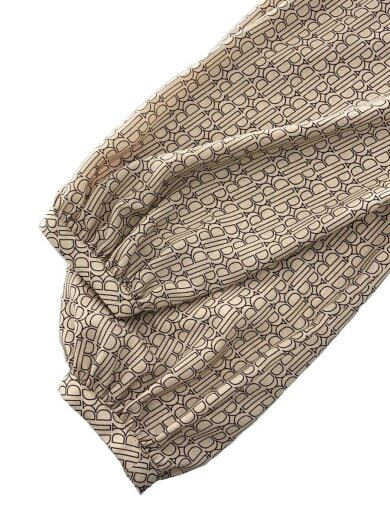 商品画像：長袖ブラウス/36/ポリエステル/11-01-34-01035/モノグラムプリント フリルネックブラウス 6