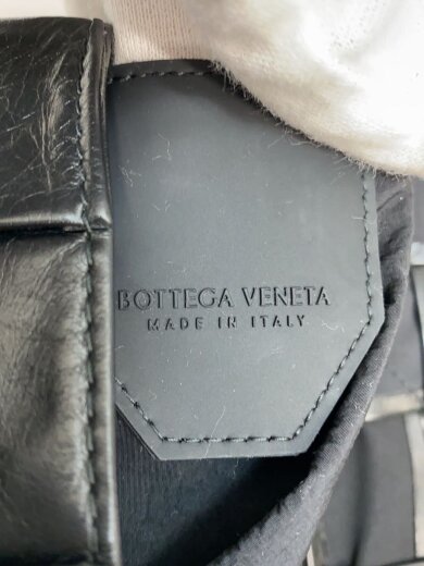 商品画像：ショルダーバッグ/レザー/BLK/無地/717587　SMALL CASSETTE 5